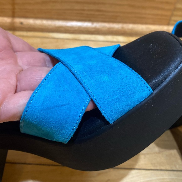 Blue This Is Our Other Line Casita Platform Sandals - Picture 5 of 9